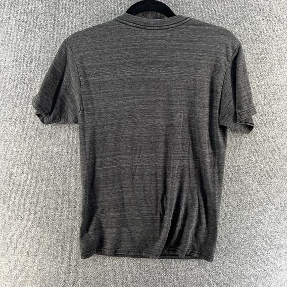 Ford Mustang Shirt Mens Medium Gray Short Sleeve Logo Cars Crew Neck - Picture 10 of 10